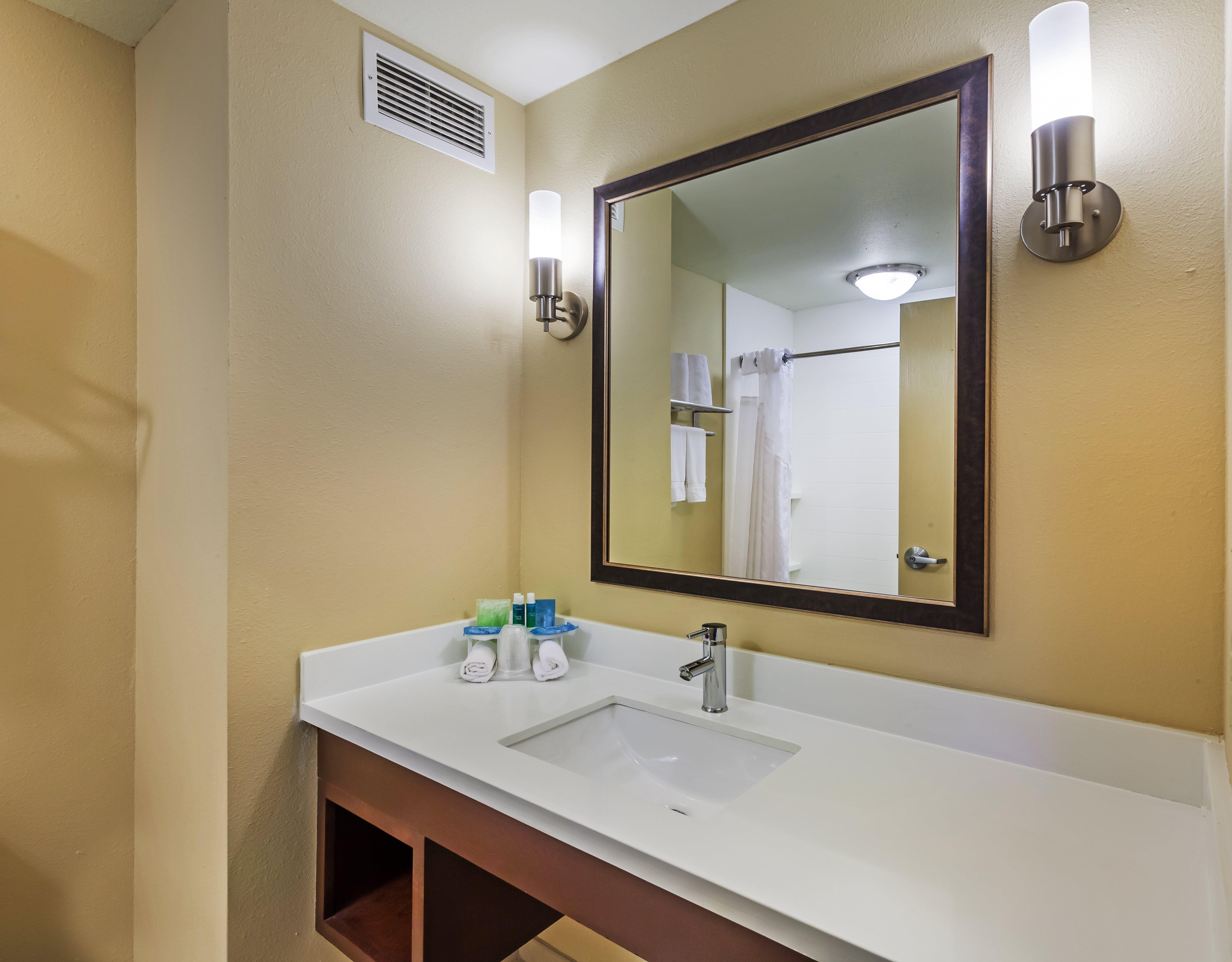 Holiday Inn Express Hotel & Suites Eagle Pass By Ihg Exterior foto