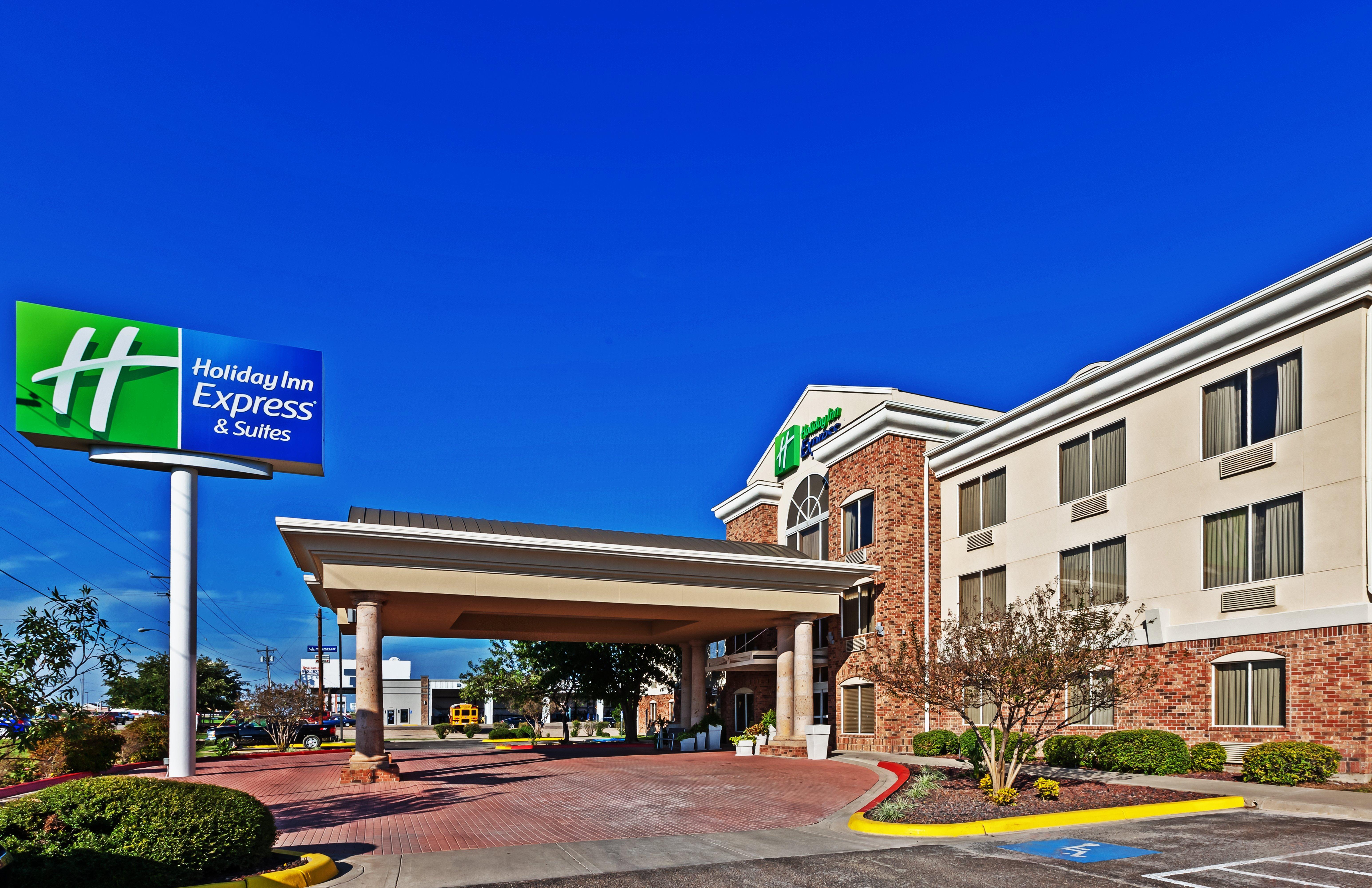 Holiday Inn Express Hotel & Suites Eagle Pass By Ihg Exterior foto
